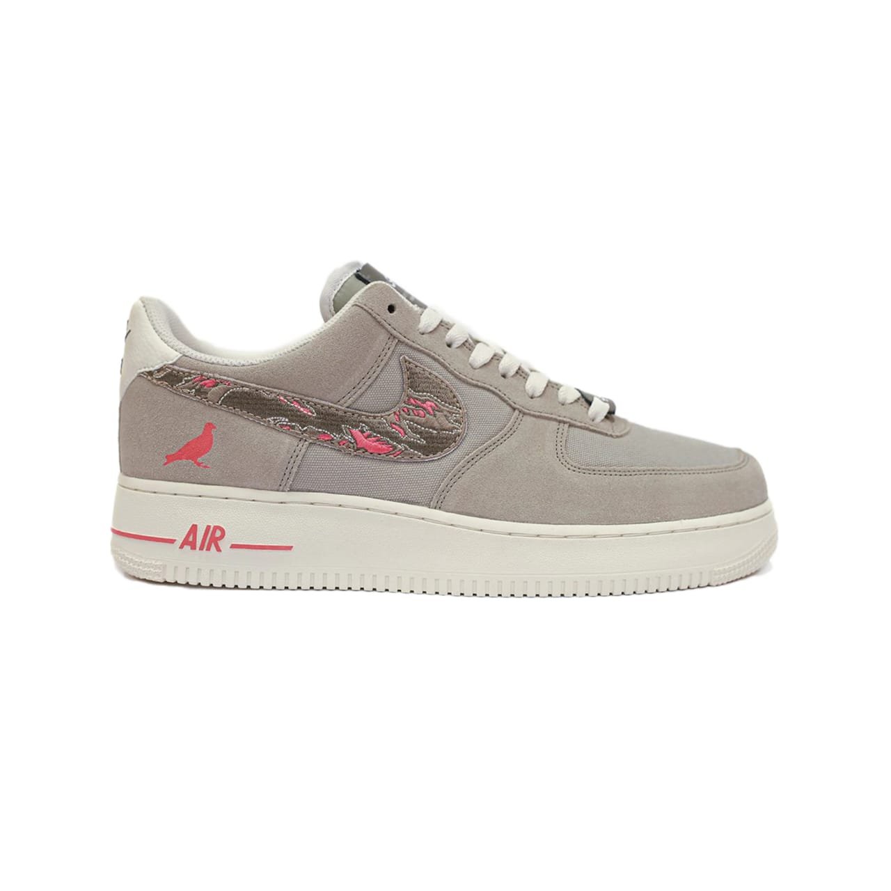 Nike Air Force 1 Low SBTG x Staple Pigeon Fury