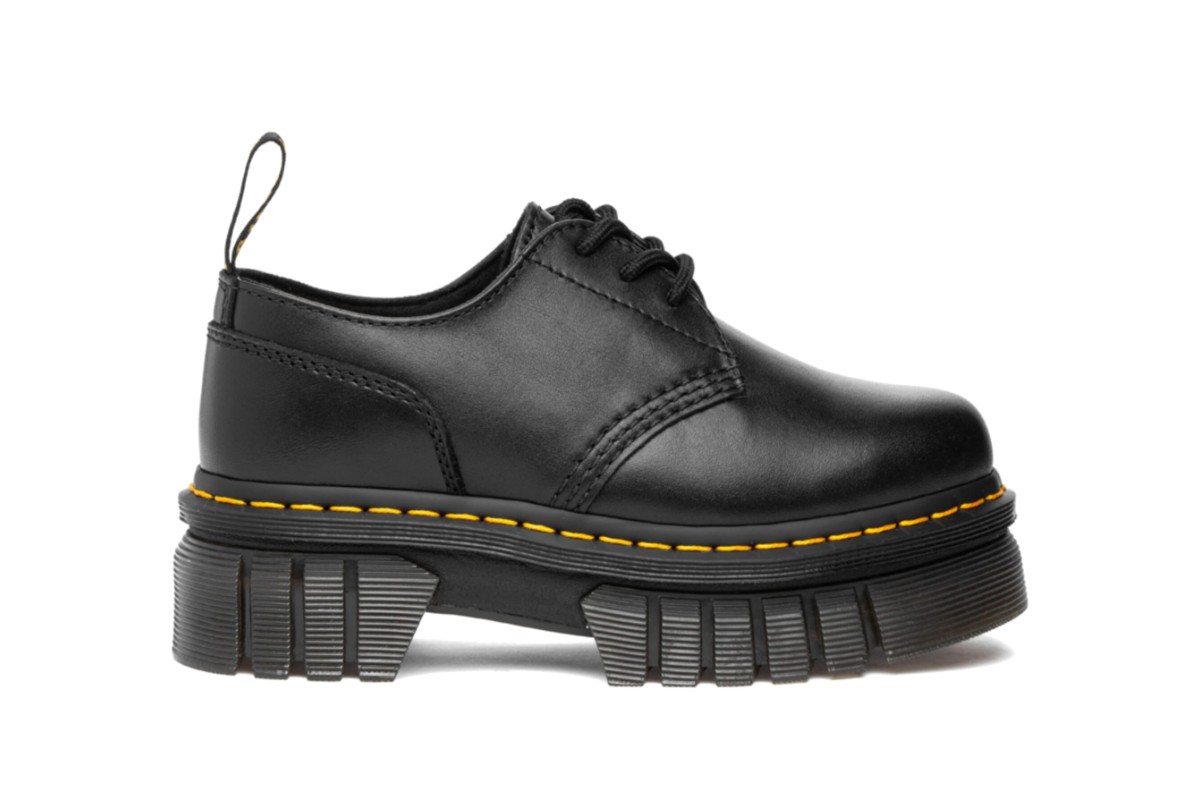 Dr. Martens Audrick Platform Black