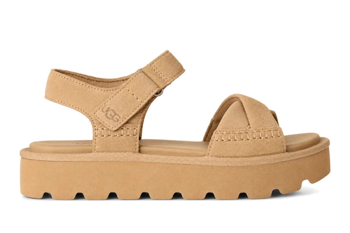 UGG Goldenstar Sungaze Sandal Sand