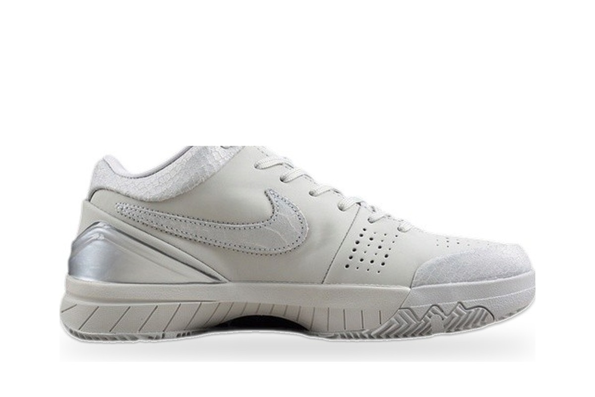 Nike Kobe 4 Protro White Metallic Silver
