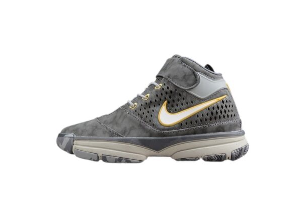 Nike Zoom Kobe 1 Protro Grey Gold