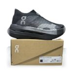 OnCloud Boom Strike LS Black Grey on box