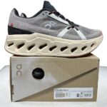 OnCloud Cloudeclipse Black Brown on box