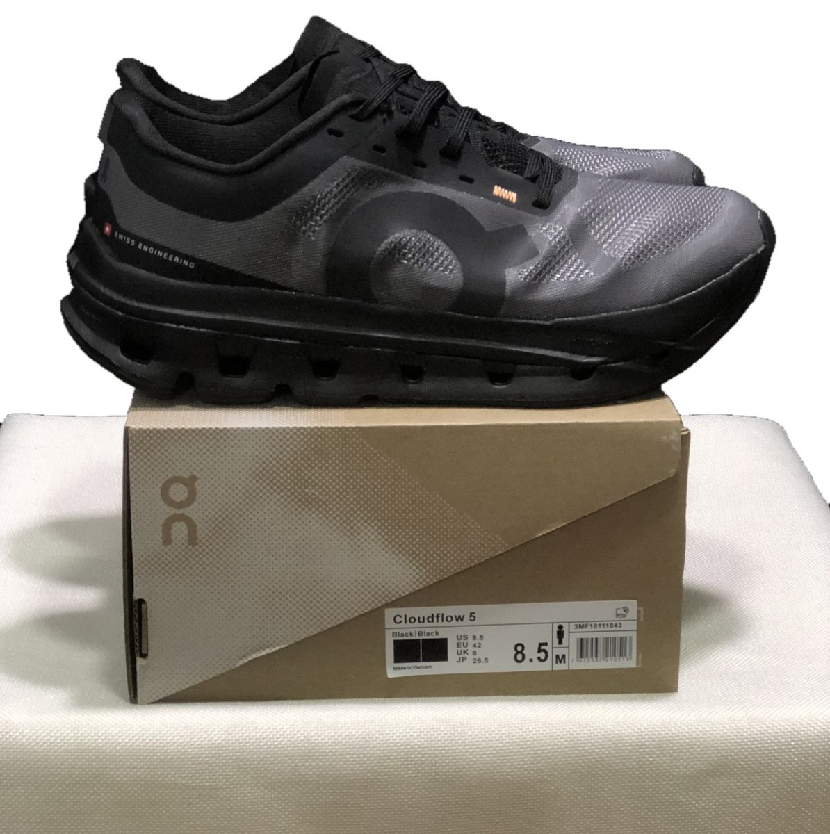 OnCloud Flow 5 Black Grey