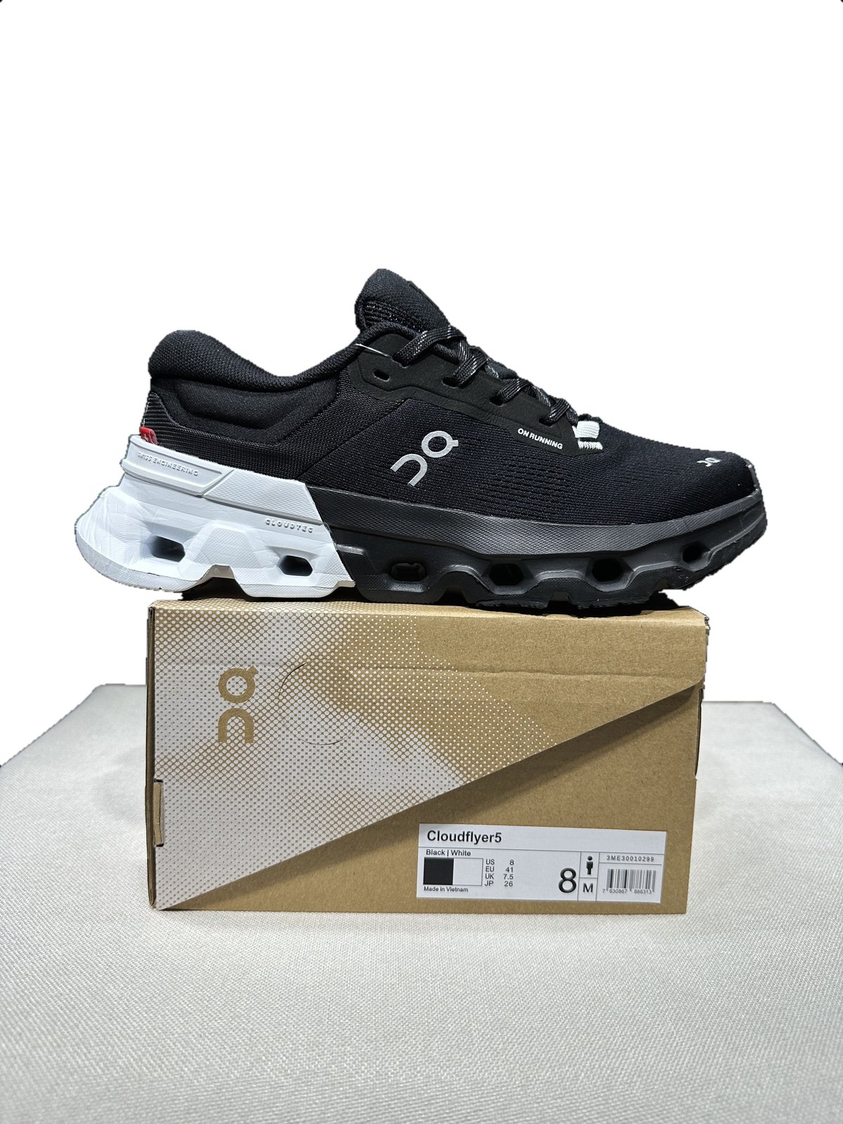 OnCloud Cloudflyer 5 Black White Heel