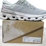 OnCloud Cloudflyer 5 Glacier Grey on box