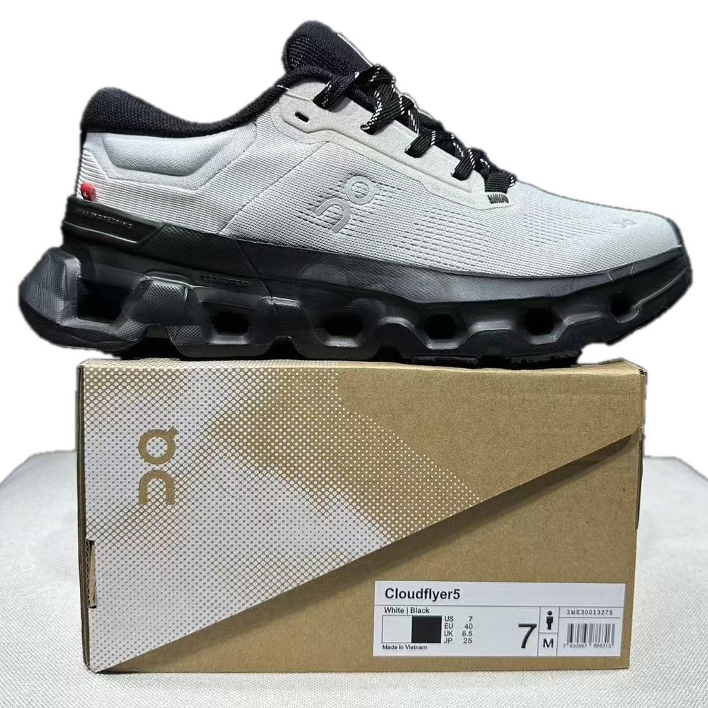 OnCloud Cloudflyer 5 Grey Black Sole on box