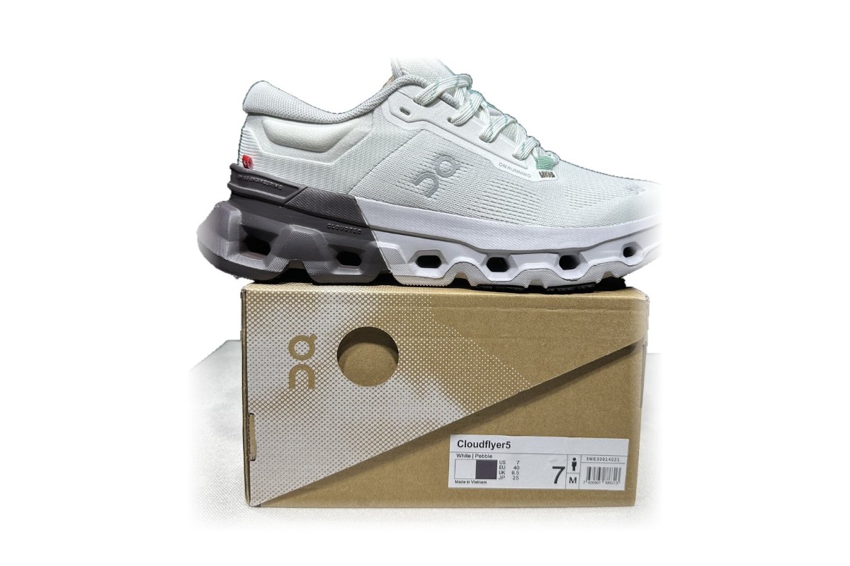 OnCloud Flyer 5 White Purple Brown Heel on box