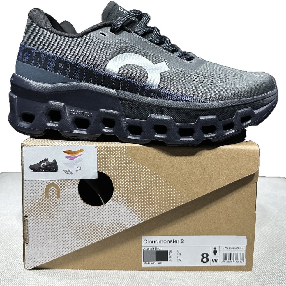 OnCloud Cloudmonster 2 Almond Iron Black on box