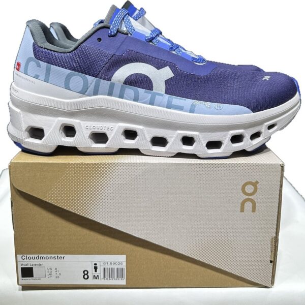 OnCloud Cloudmonster Lavender on box