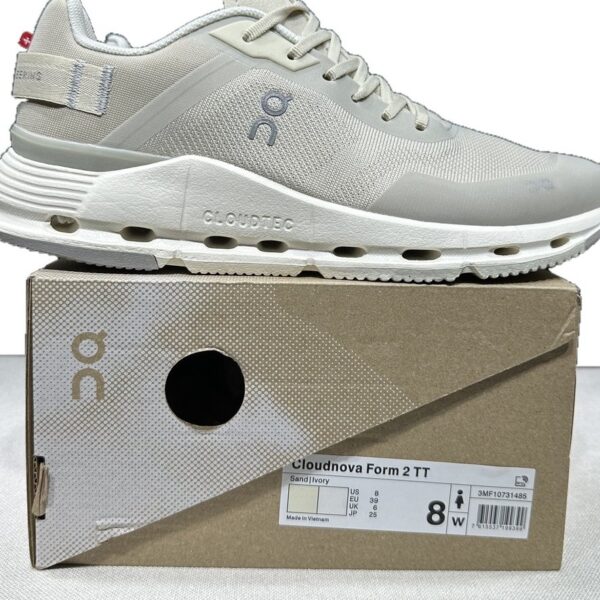 OnCloud Cloudnova Form 2 Beige Grey White on box