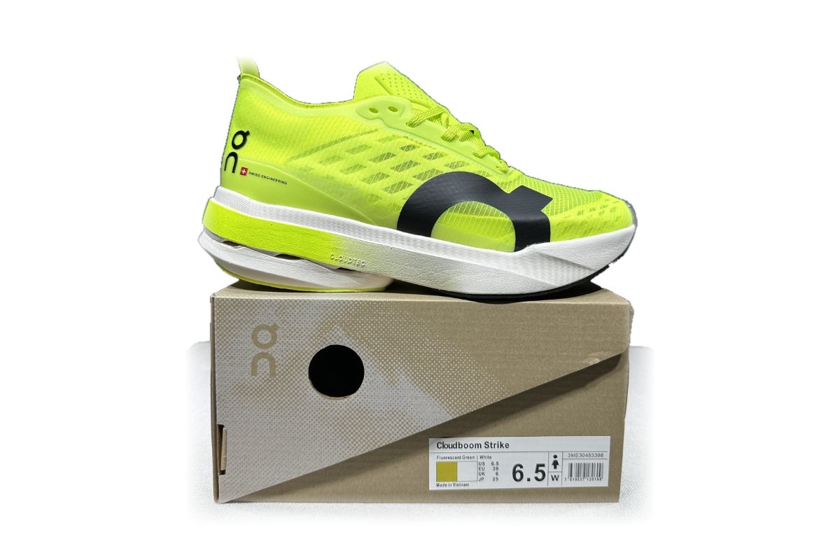 OnCloud Spike Amplius Neon Green on box