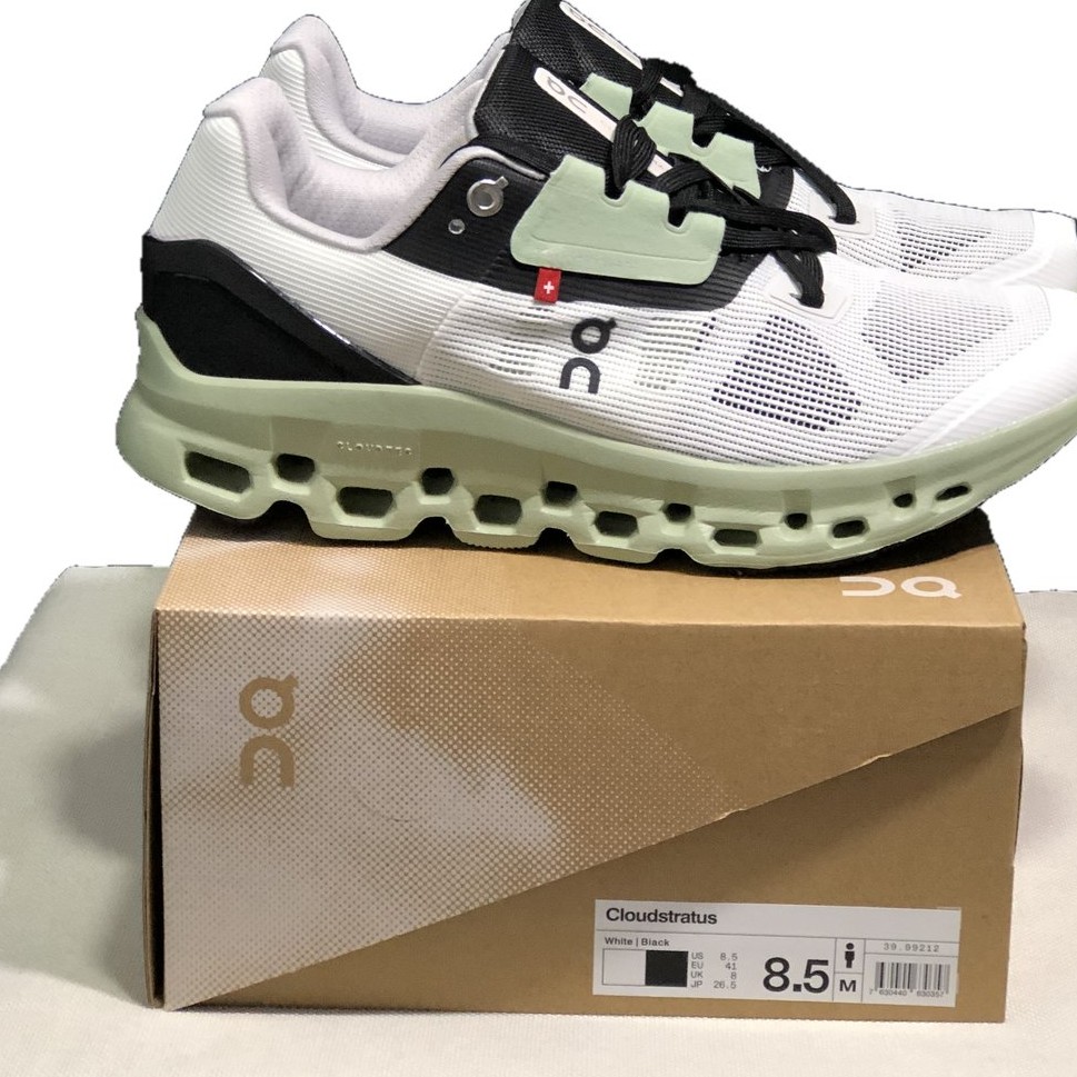 OnCloud Stratus 2 White Black Green