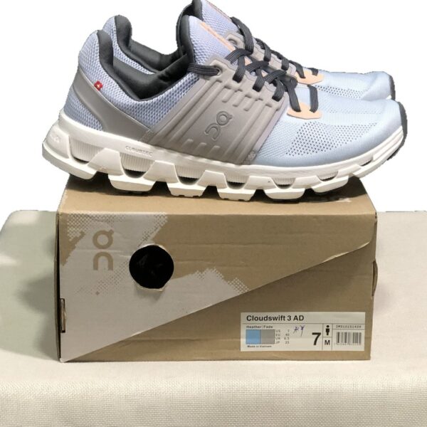OnCloud Cloudswift 3 Light Blue Orange on box