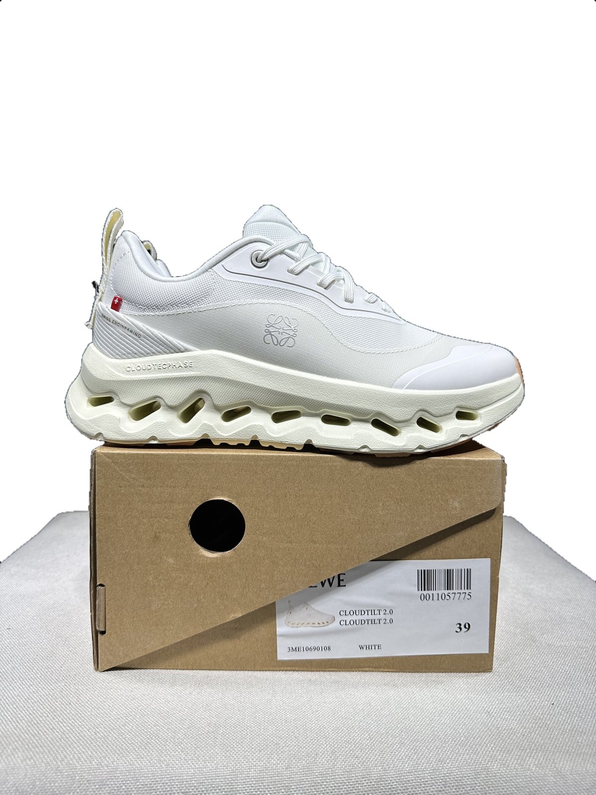 OnCloud Cloudtilt 2.0 x Loewe White