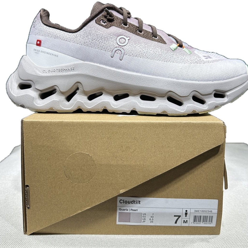 OnCloud Tilt Smoke Pink Pearl White