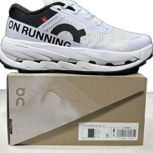 OnCloud Cloudultra 3 White Black on box