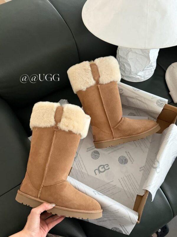 UGG classic tall cuff chestnut