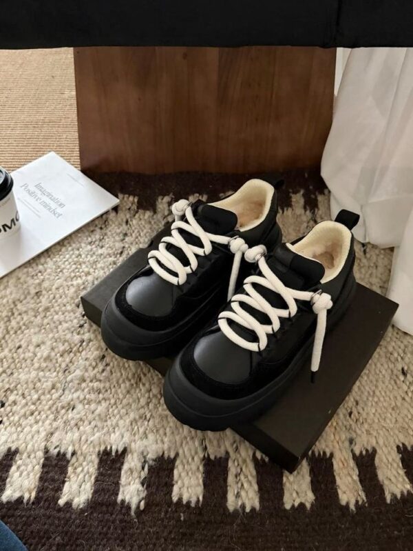 UGG heritage utility sneaker black