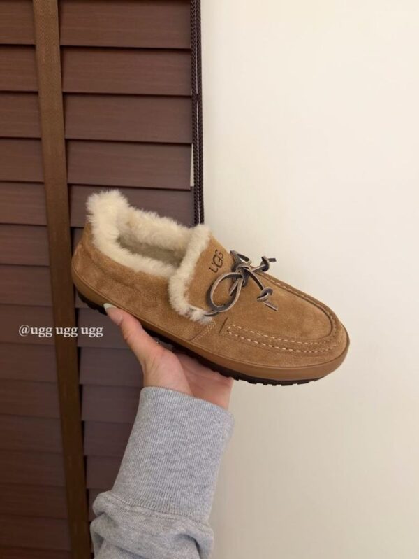 UGG quill slip on chestnut