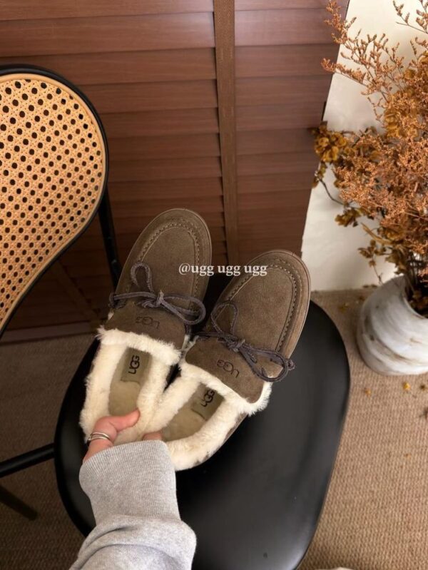 UGG quill slip on olive