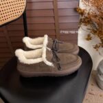 UGG quill slip on olive