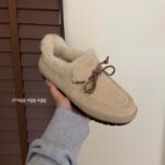 UGG quill slip on sand