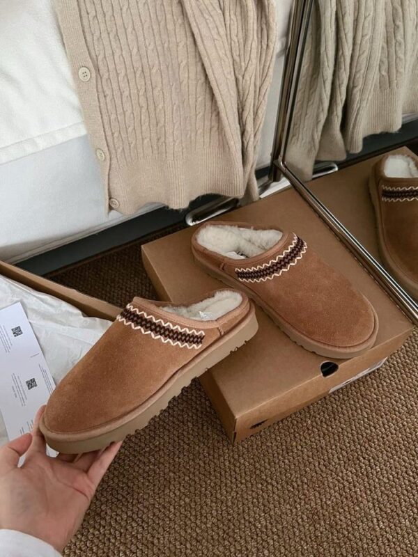 UGG tasman slip on chestnut