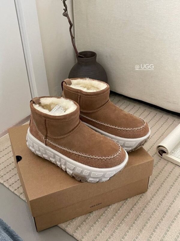 UGG venture daze ultra mini chestnut