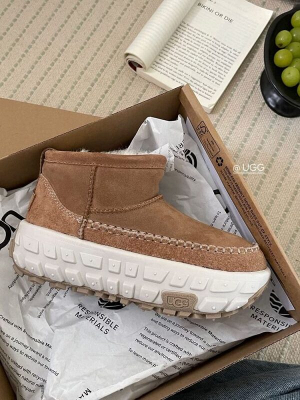 UGG venture daze ultra mini chestnut